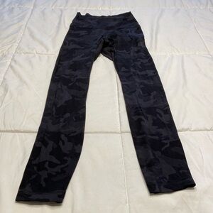 Lululemon Women's Camo High Rise Leggings